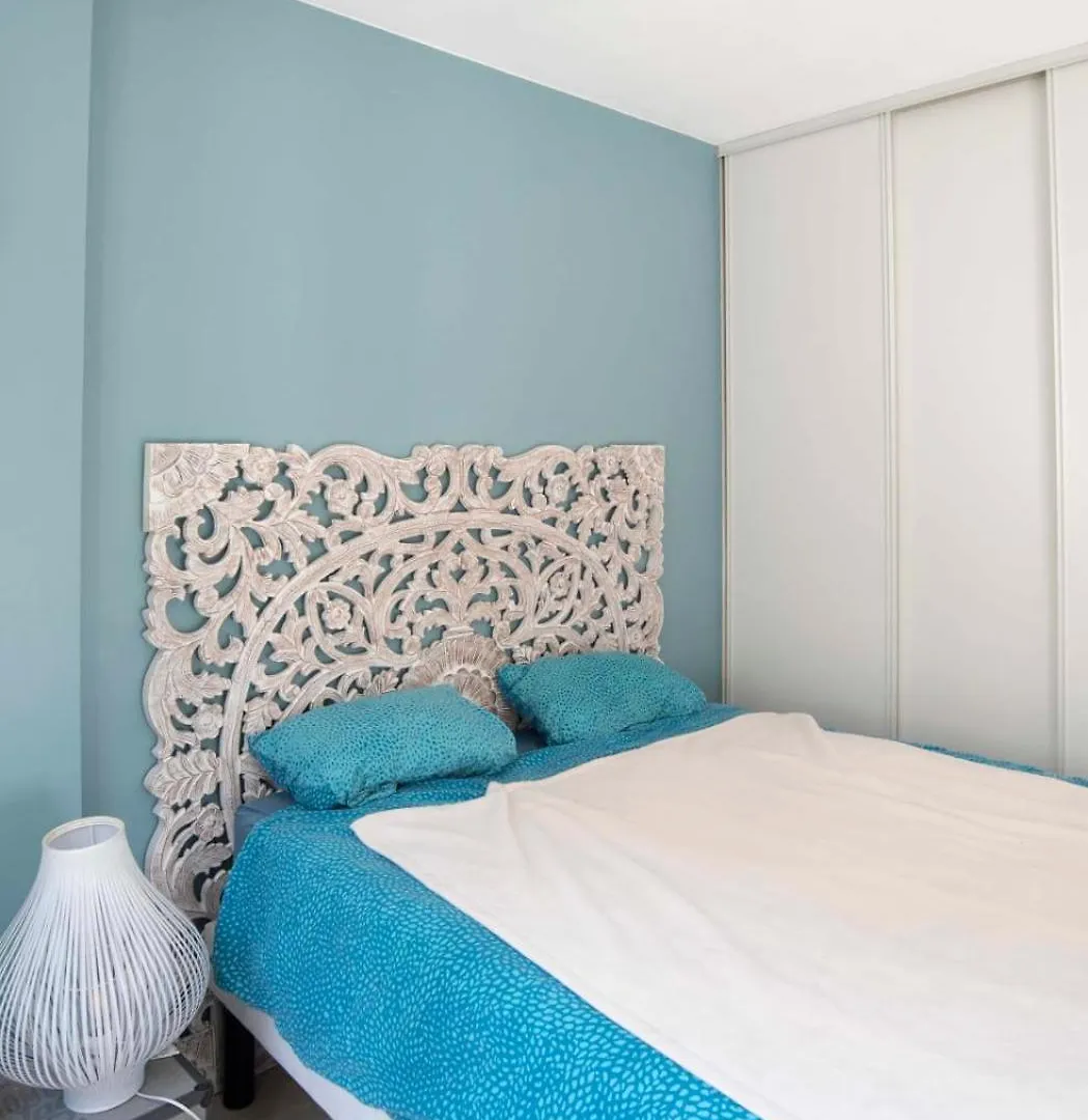 Nice 64 M2 Bright Well Decorated With Wifi Villeurbanne Apartment